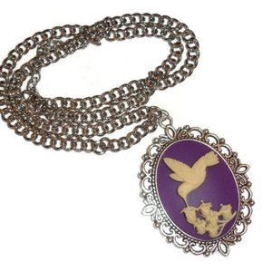 Hummingbird and Blossoms Cameo Necklace Antique